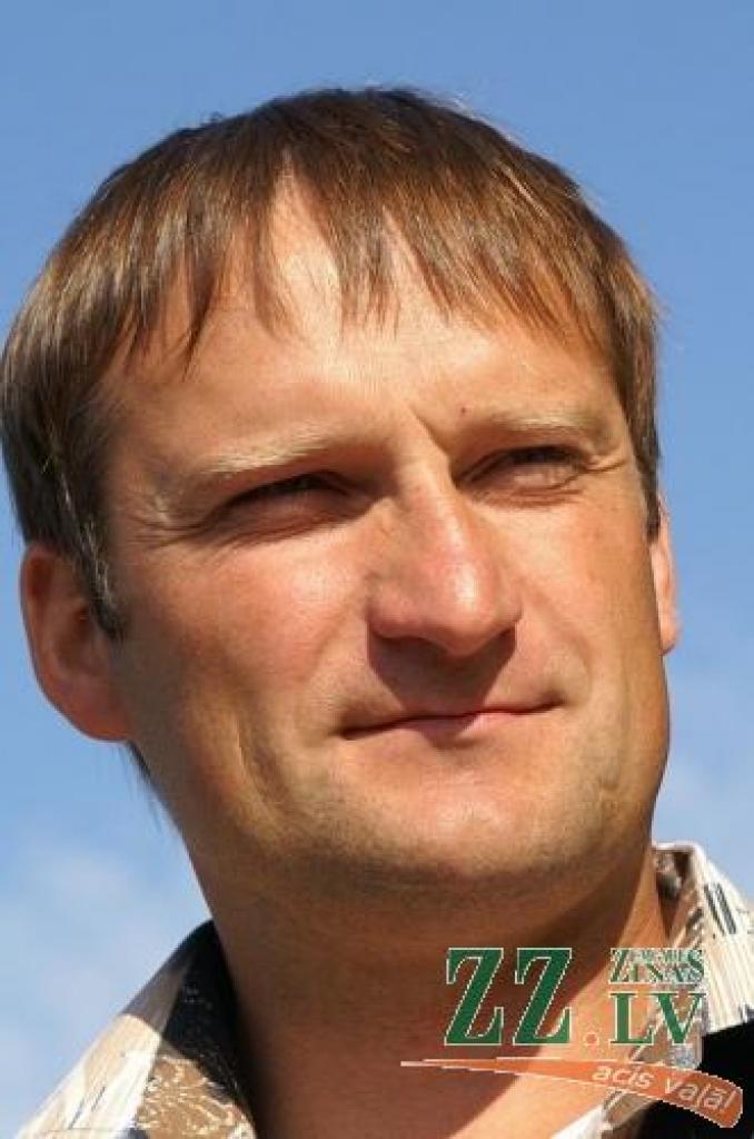 Jānis Uzars.