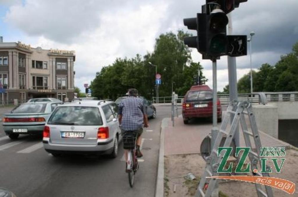 Iecerēts, ka, sākot ar pirmdienas pēcpusdienu Jelgavas kartē būs par vienu «melno punktu» mazāk.