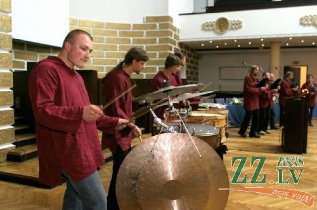Grupa «Auļi». Foto no foto.lu.lv