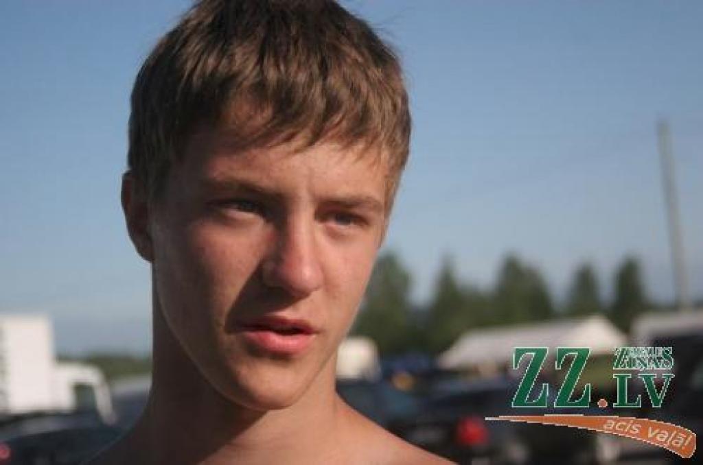 «Rotax Max Junior» klases brauciena uzvarētājs Jānis Gasparovičs.