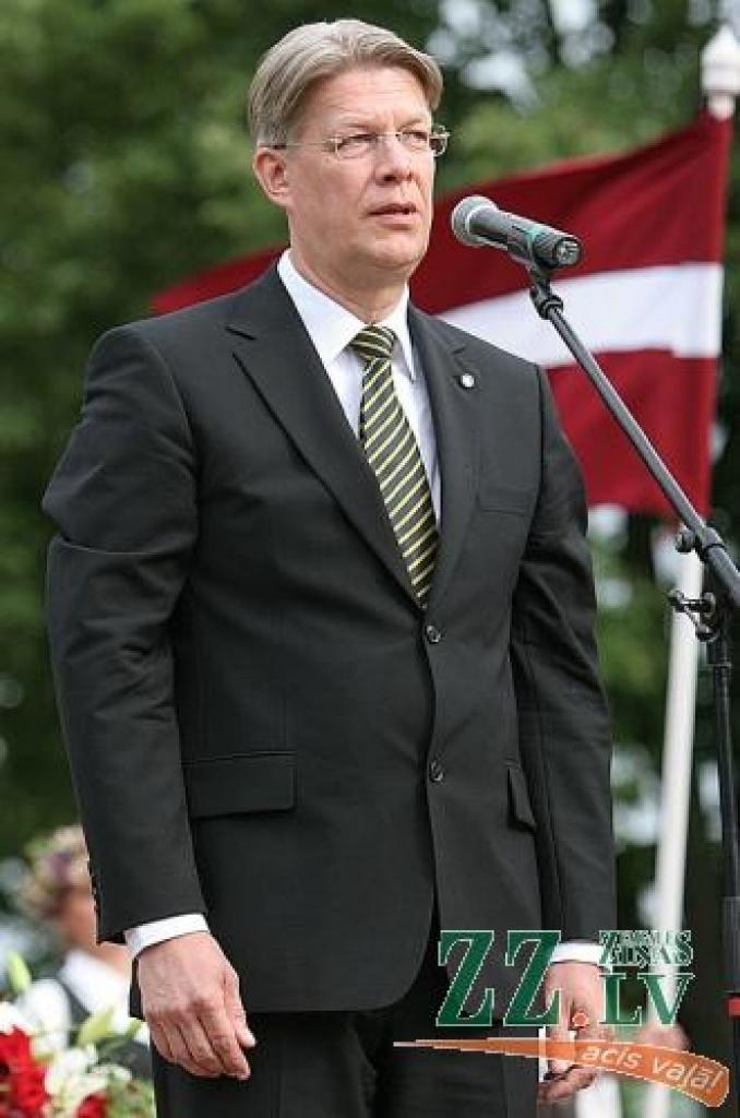 Veicināt tautas vienotību - šķiet, tā ir jaunā prezidenta galvenā apņemšanās.