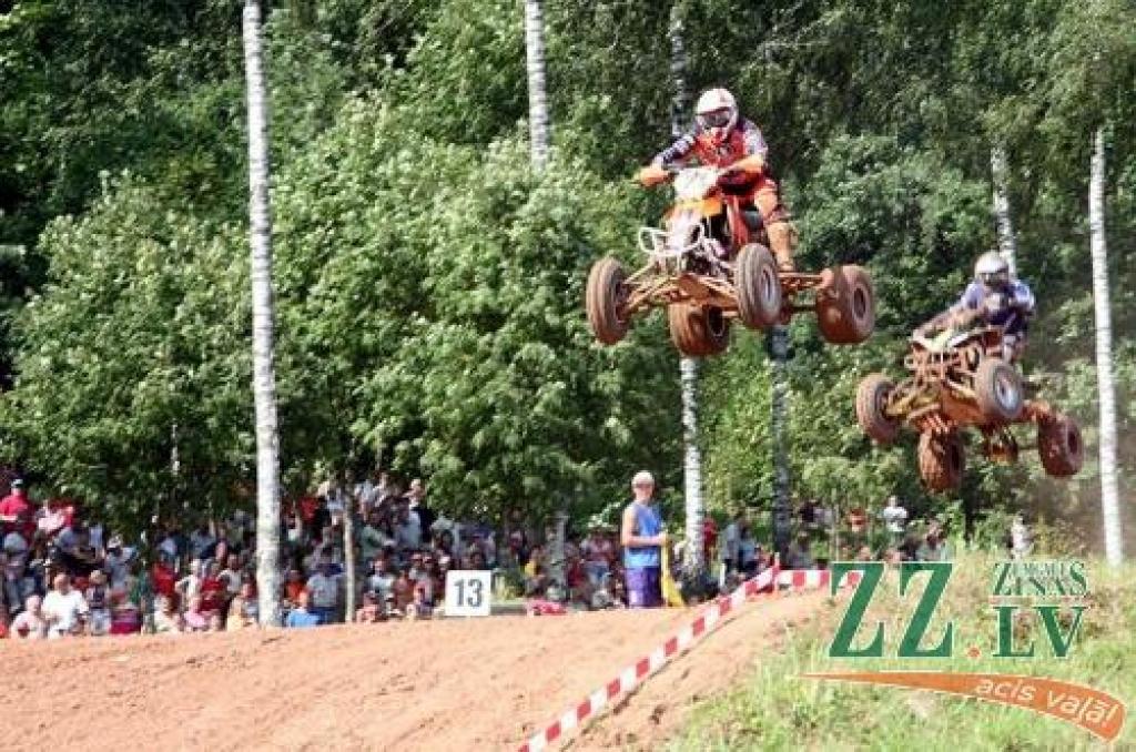 Izcīnot 6.vietu Latvijas posma sacensībās, Artis Rasmanis pakāpies uz šo pozīciju arī Eiropas kausa kopvērtējumā.
Autors: Vladimirs Neija.