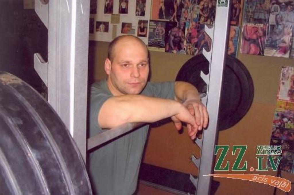 Nikolajs Šomņikovs vienā no pēdējiem treniņiem pirms sacensībām, kurās viņš izcīnīja Eiropas čempionāta sudrabu.
Autors: No Nikolaja Šomņikova arhīva.