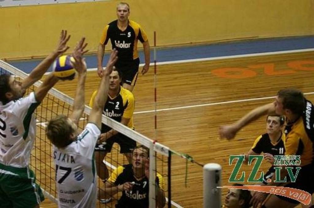 Gremdē Andrejs Baburovs.
Autors: Agris Samcovs.