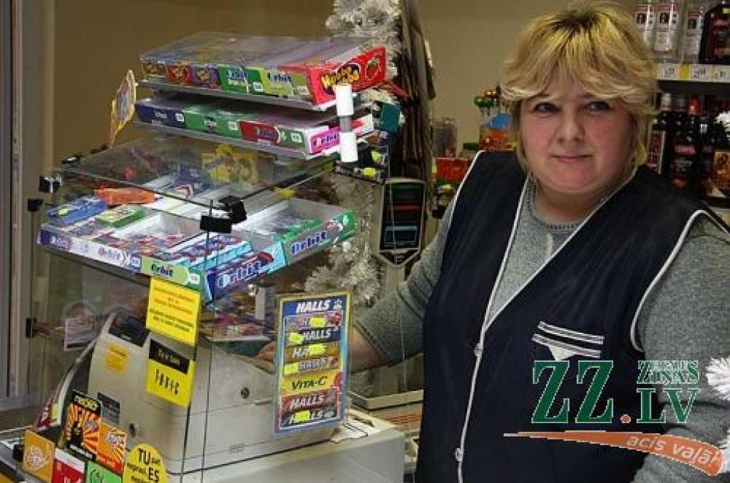 Gunita Vecgada vakarā cer no sirds atpūsties, bet kā viens no tālākiem mērķiem izvirzīts dzīvokļa remonta pabeigšana.
Autors: Krišjānis Grantiņš.