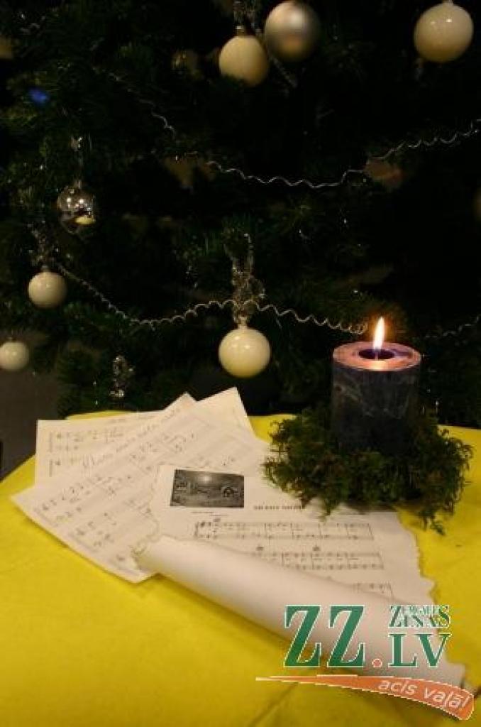 Priecīgus svētkus!
Autors: No «Ziņu» arhīva.
