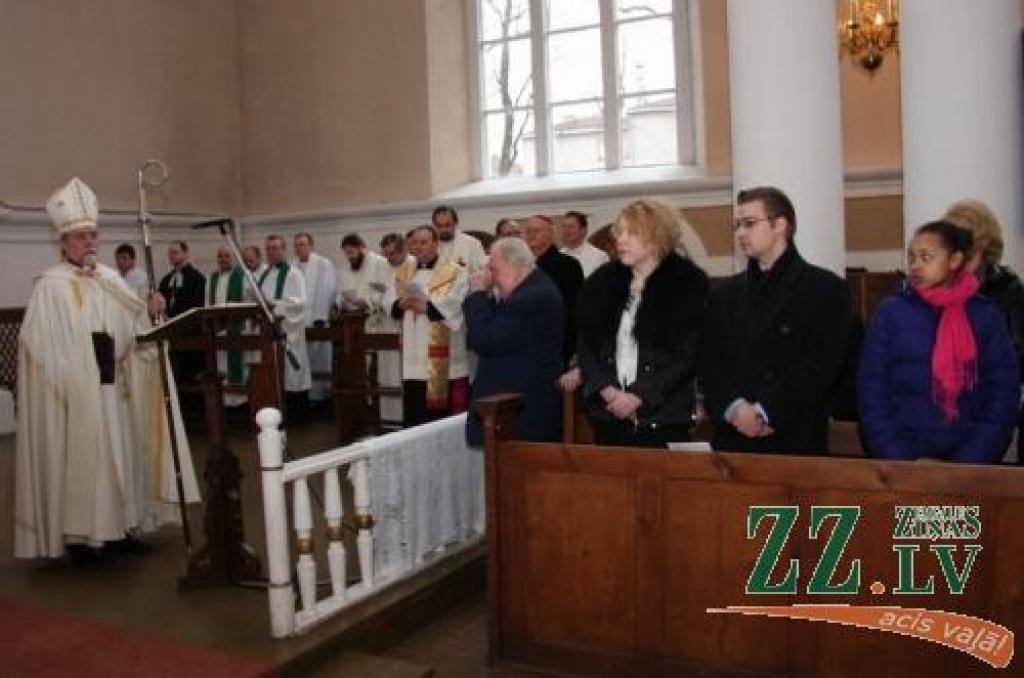 Bīskapa Pāvila Brūvera uzruna.
Autors: Krišjānis Grantiņš.