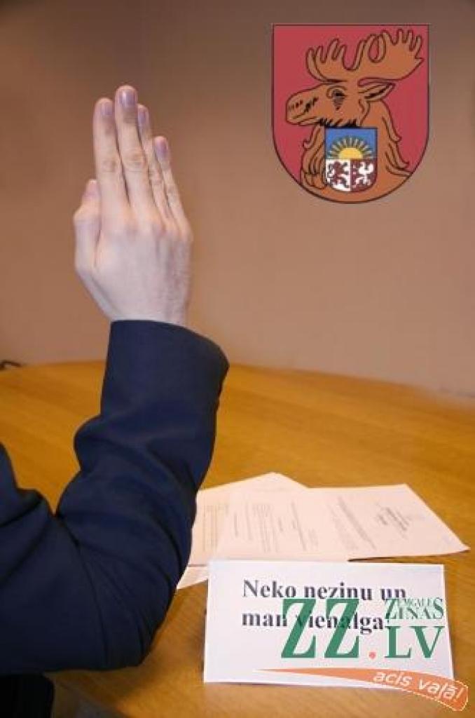 Šāviens miglā - šķiet, tieši šādi dēvējama atsevišķu pilsētas domes deputātu nostāja, balsojot par lēmumiem, kuru saturs tā īsti nemaz nav skaidrs.
Autors: No «Ziņu» arhīva.