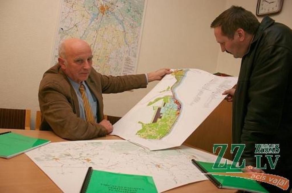 Teritoriālais plāns ir pirmais pašvaldības ekonomiskās izaugsmes priekšnoteikums, uzsver Jelgavas rajona padomes Attīstības departamenta direktors Jānis Krūklītis. Bez tā nav iedomājama ne uzņēmējdarbības attīstība, ne startēšana ES un valsts projektos.
Autors: Agris Samcovs.