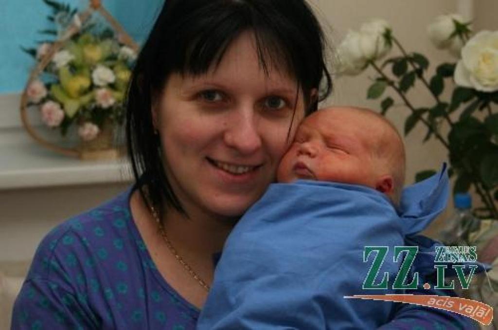 Marina Žavoronkova ar dēliņu Vadimu.
Autors: Agris Samcovs.