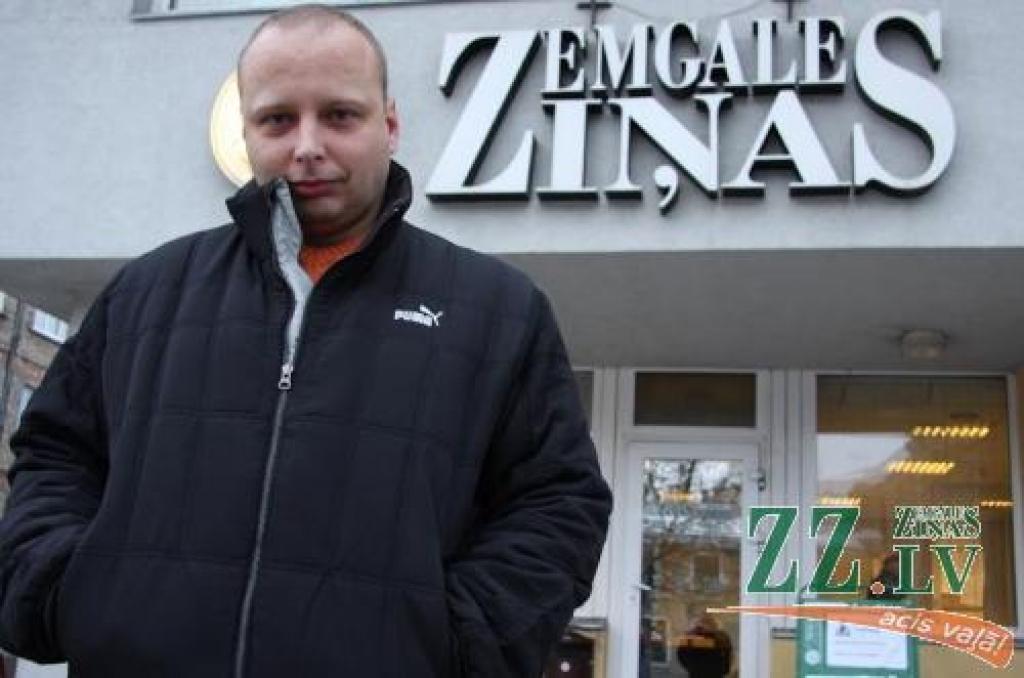 «Visvairāk apbēdināti bija tie, kuri līdzekļus sacīkstēm gādājuši paši. Sponsoru atbalstītajiem braucējiem tikai sanāca papildus brīvdienas,» atceras Aldis.
Autors: Krišjānis Grantiņš.