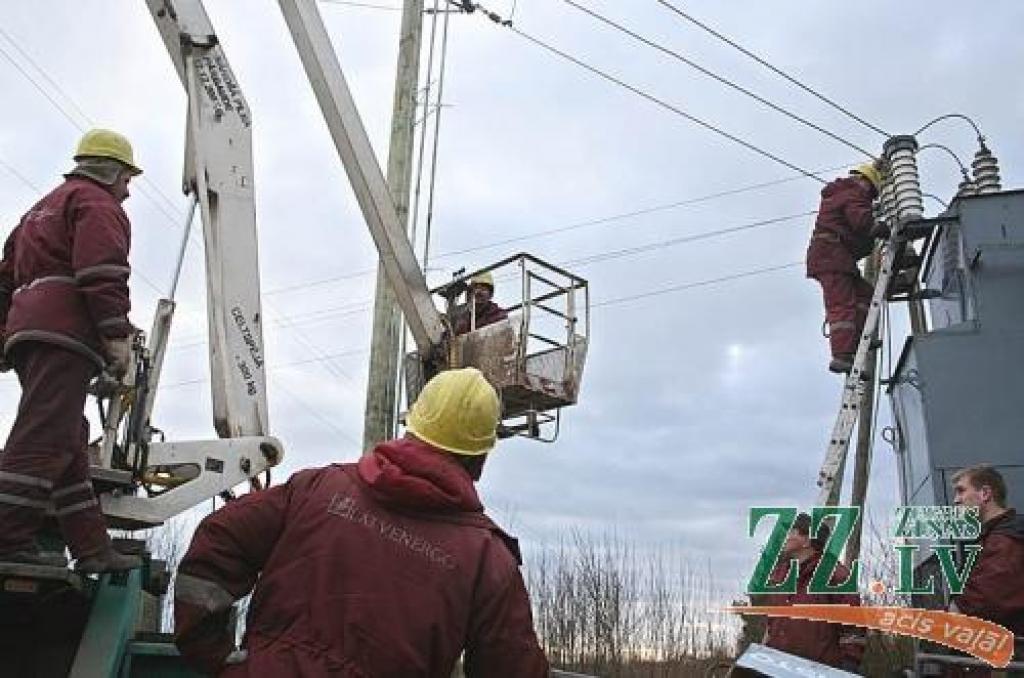 Elektrību nejūt tad, ja tā ir. Un arī tad, ja tā nekļūst dārgāka. Šogad elektrošoku izjutīsim caur saviem maciņiem.
Autors: Agris Samcovs.