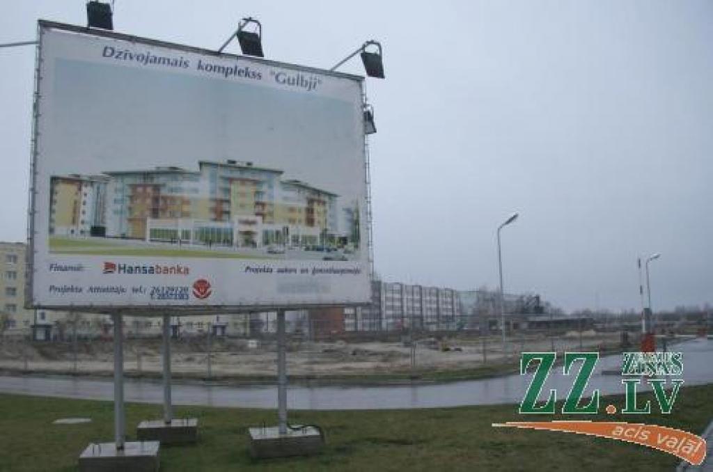 Par topošo grandiozo projektu šobrīd liecina tikai reklāmas plakāts un būvbedre.
Autors: Inga Karlinska.