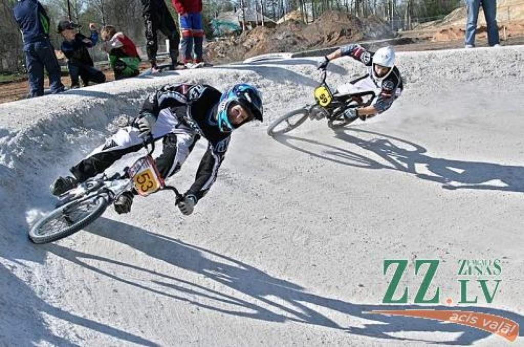 53.numurs - Uldis Balbeks.
Autors: Agris Samcovs.