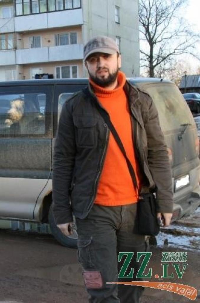 Par suņa ieslodzīšanu - 180 latu sods. Kāds sods tiks piemērots par «mātes vārdu» bārstīšanu publiskā vietā, to rādīs laiks.
Autors: Inga Karlinska.