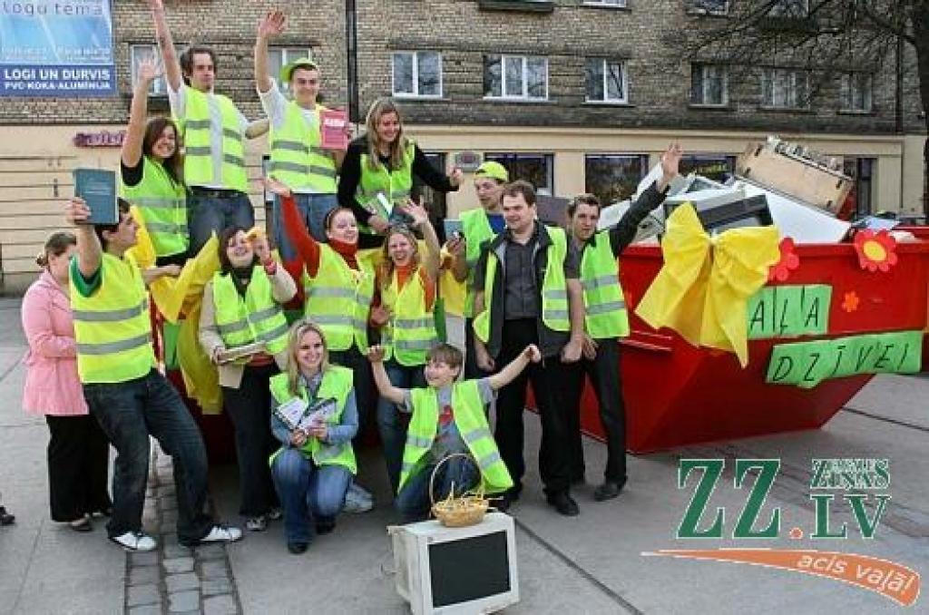 Agronomu dienu dalībnieki var lepoties ar ievērojamu nolietotas aparatūras kaudžu savākšanu.
Autors: Agris Samcovs.