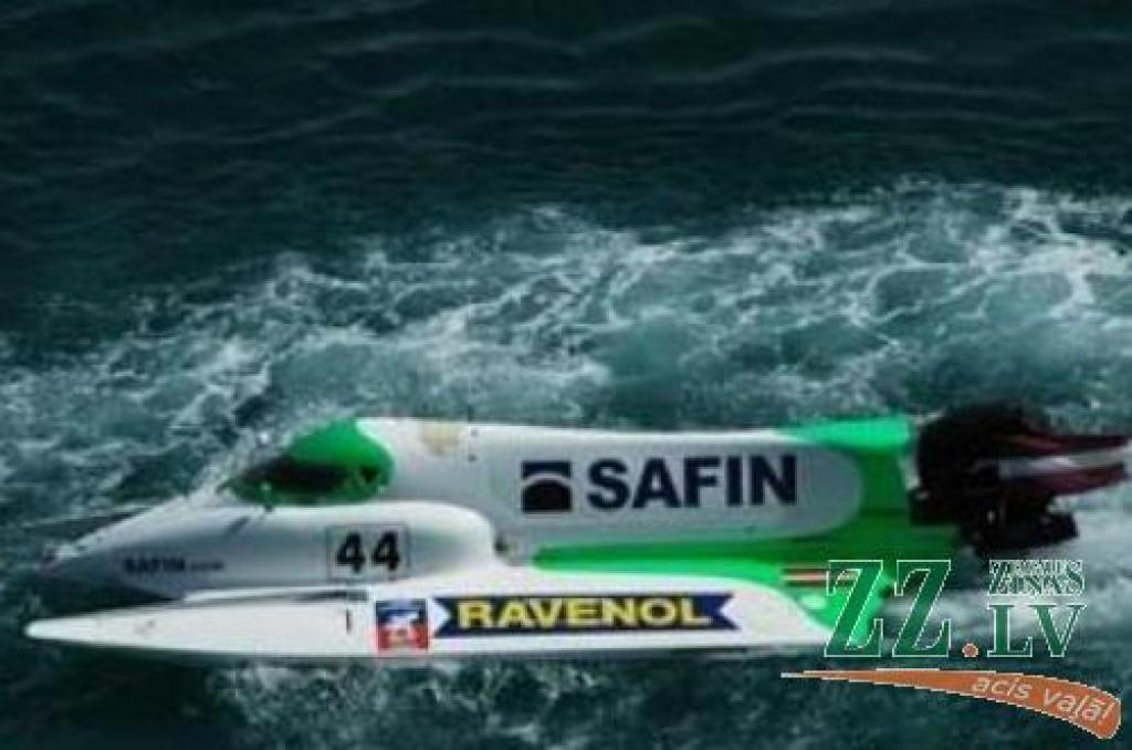 Nr. 44 - «Kalnciems Racing Team» pilots Uģis Gross.
Autors: No Uģa Grosa personīgā arhīva.