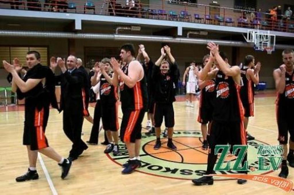 Balsojiet par vietējo basketbola favorītu!
Autors: Agris Samcovs.