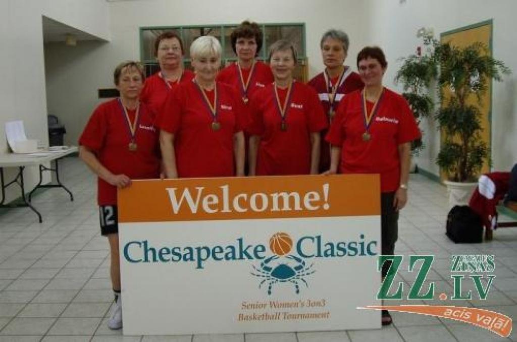 Centrā - jelgavniece Līga Pastare.
Autors: No L.Pastares personīgā arhīva.