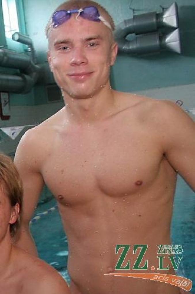 Latvijas čempions peldēšanā 50 metru distancē brīvajā stilā - Māris Lencēvičs.
Autors: No «Ziņu» arhīva.