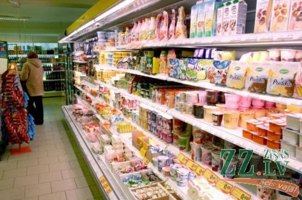 Šogad pārtikas tirgotāji bijuši disciplinētāki, un pārbaudēs konstatēti tikai sīki pārkāpumi.
Autors: No «Ziņu» arhīva.
