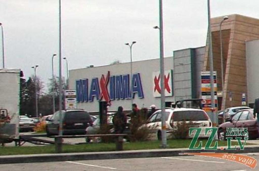 Starpgadījums ar saindēšanos lielveikalam «Maxima» beidzies samērā viegli - ar nieka 500 latu naudassodu.
Autors: Agris Samcovs.