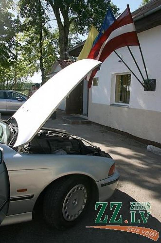 Šajā automašīnā robežsargi atrada vairāk nekā trīs kilogramus aizdomīga pulvera.
Autors: Inga Karlinska.