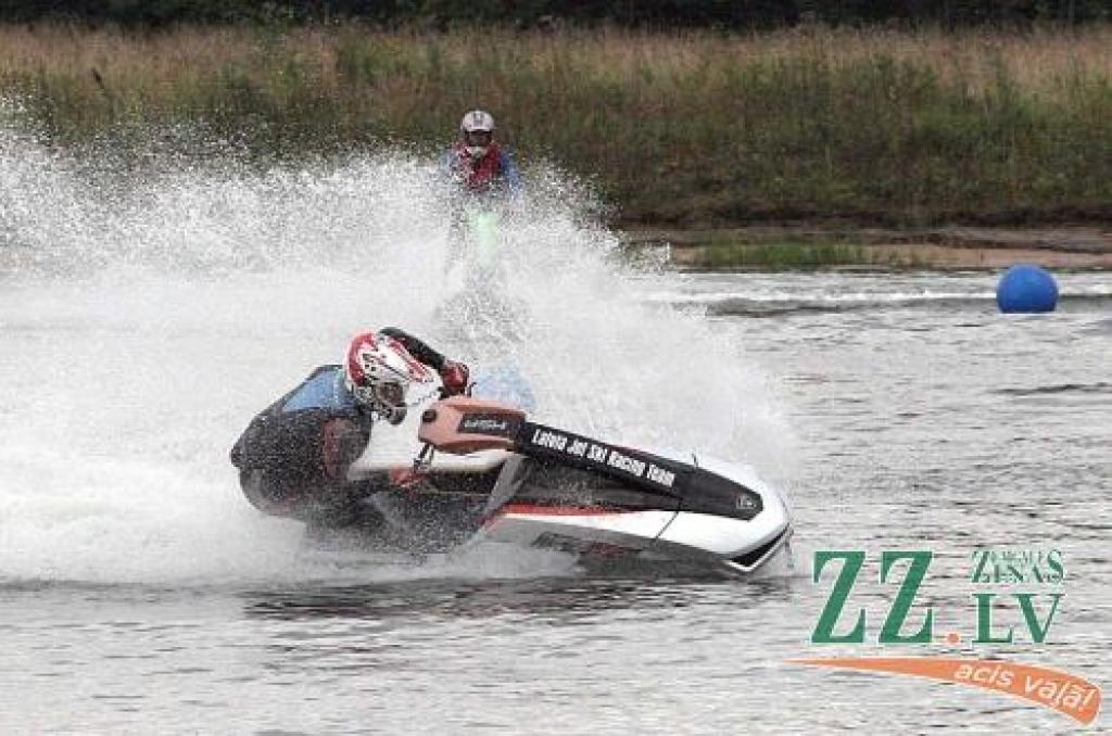 Jānis Uzars treniņbraucienā Ozolnieku novadā.
Autors: Māra Ozola.