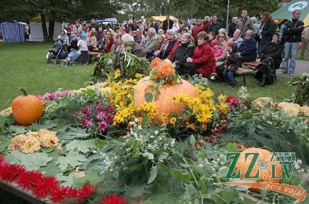 Rudentiņis bagāts vīrs - arī šogad ar ražu nav skopojies.
Autors: Agris Samcovs.