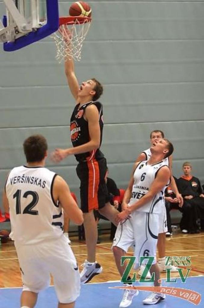 Divi punkti Jēkaba Rozīša kontā...
Autors: Agris Samcovs.