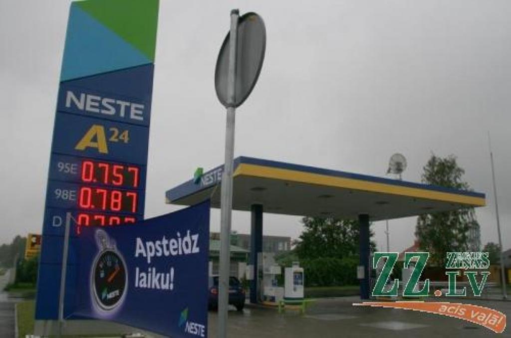 Čeks par degvielas pirkumu jaunajā stacijā tiek izdrukāts ievērojami ātrāk - tas ir pārbaudīts praksē.
Autors: Inga Karlinska.