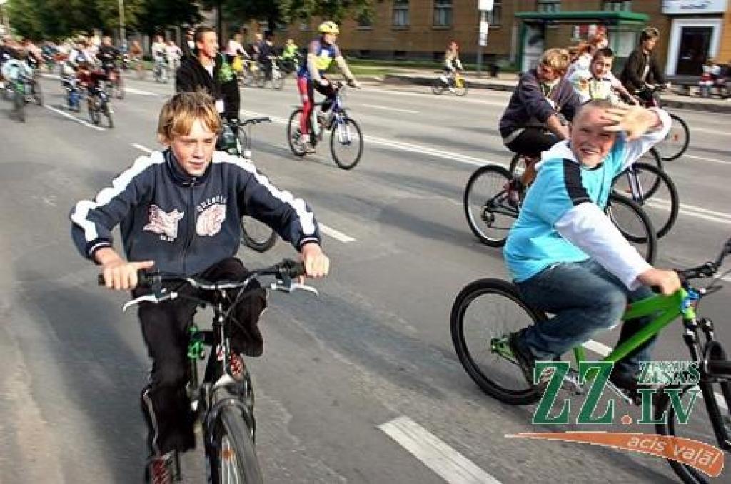 Mirklis no aizvadītā gada velobrauciena.
Autors: No «Ziņu» arhīva.