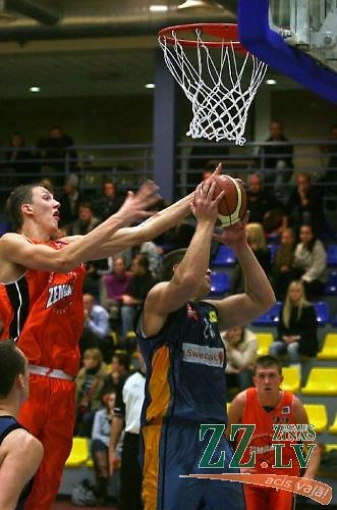 «Zemgale/Juniors» spēle pret Saldus komandu.
Autors: Agris Samcovs.