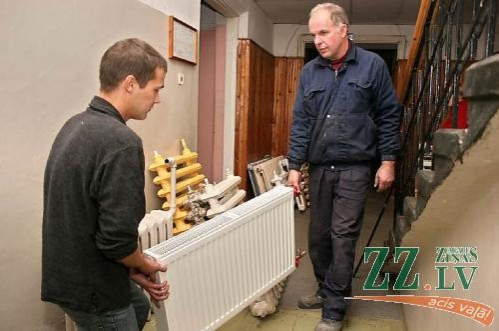 Autors: Agris Samcovs. 