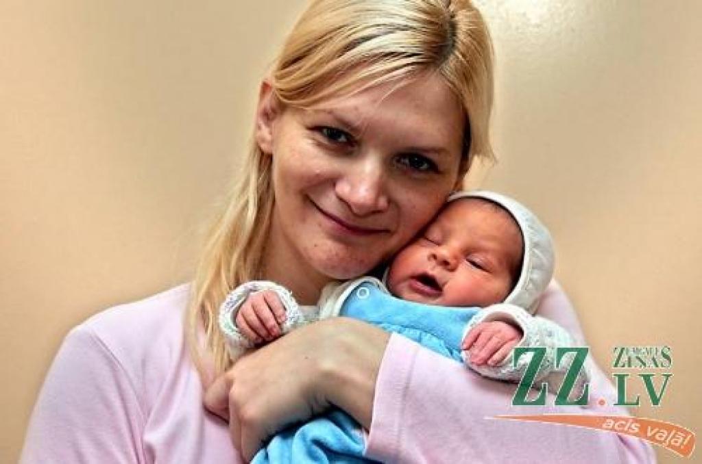 Aiga Egle ar meitiņu Amandu.
Autors: Agris Samcovs.