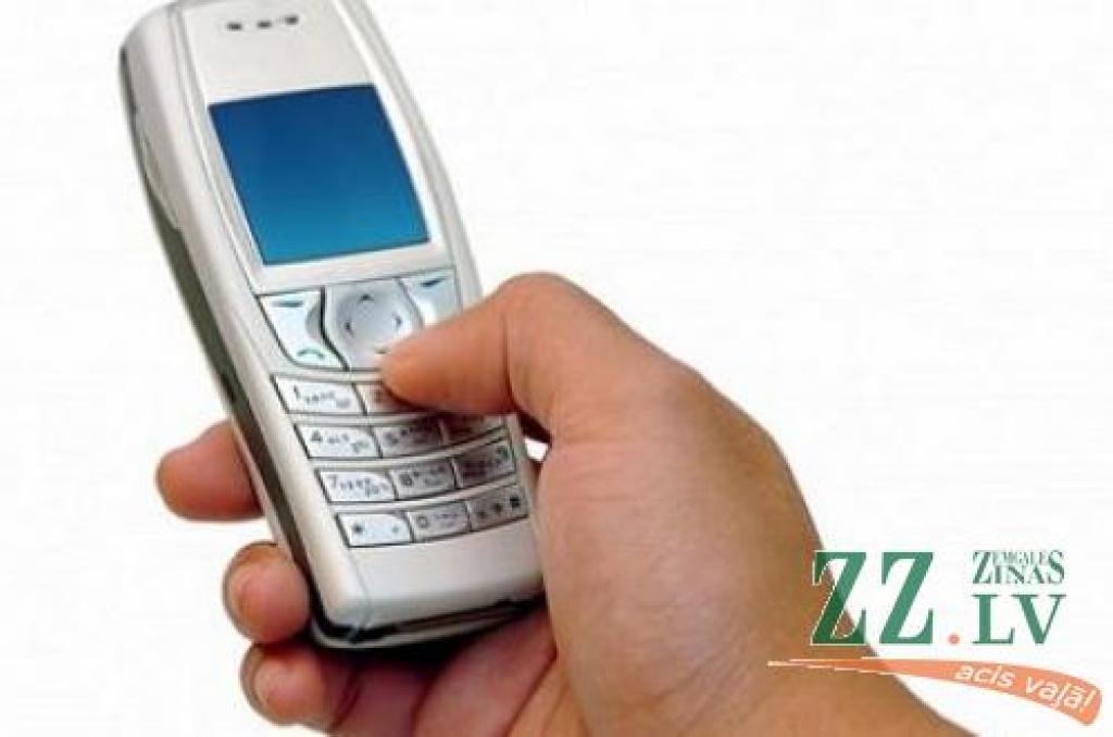 Aizdomās turētais vīrietis nozagtos telefonus jau paguvis ieķīlāt lombardā.
Autors: www.webtvwire.com