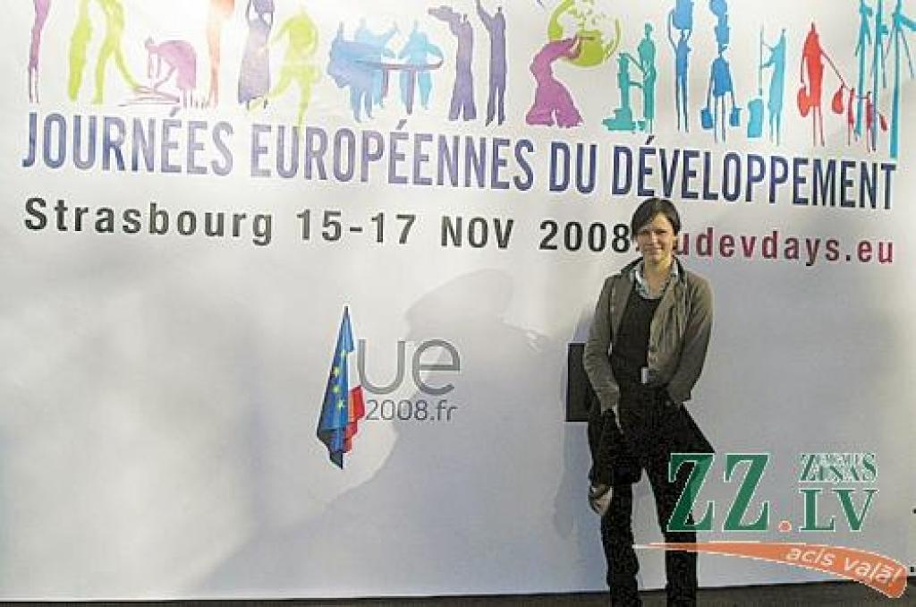 Pēc panākuma konkursā «Development Youth Prize» jelgavniecei Martai Puķītei nākampavasar gaidāms tāls ceļojums uz Zambiju. 
Autors: No personīgā arhīva.