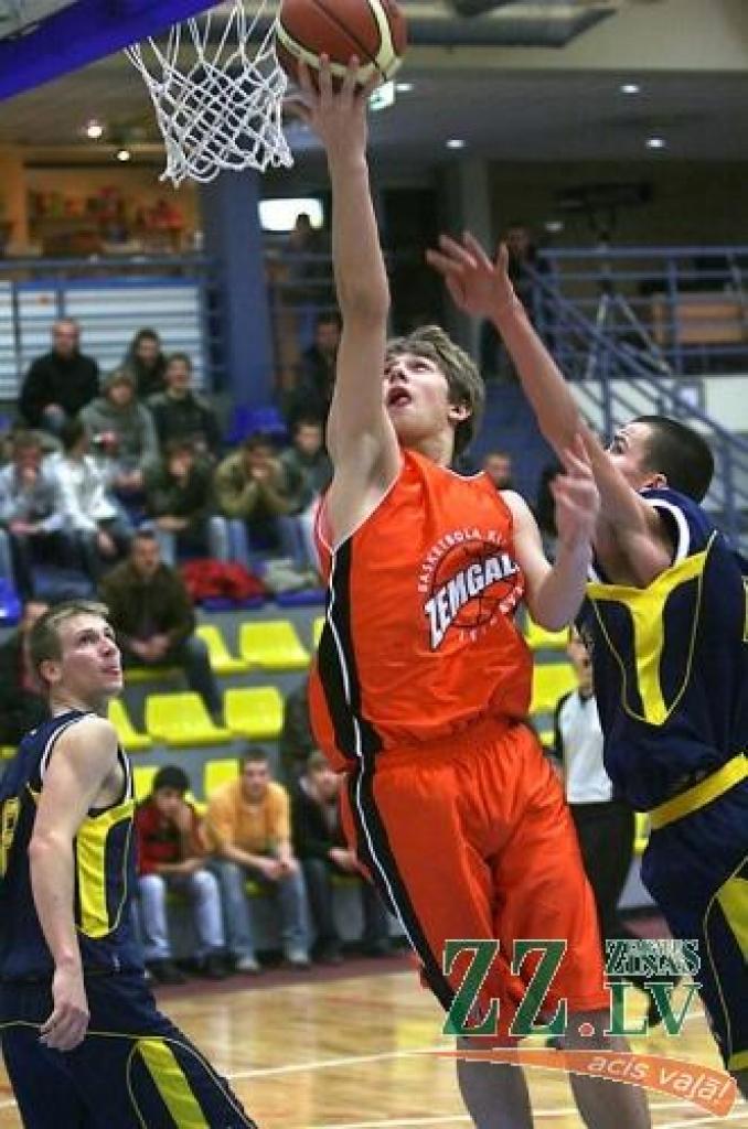 «Zemgale/Juniors» spēle pret «Ventspils augstskolas» komandu.
Autors: Agris Samcovs.