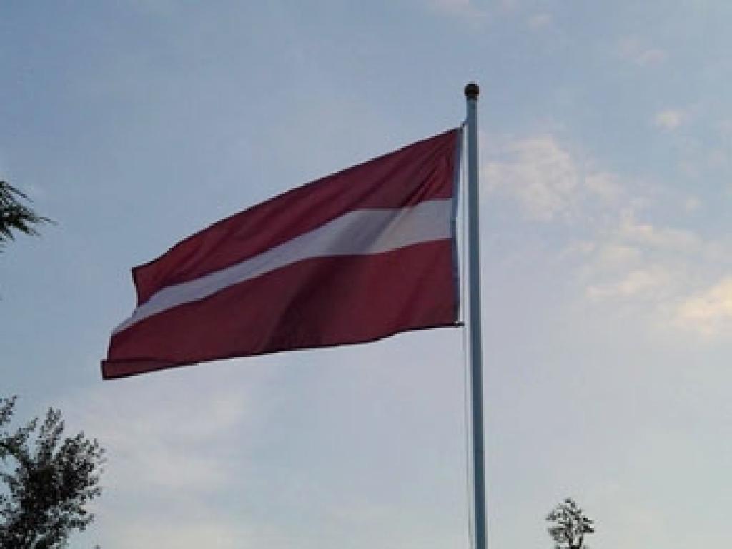 Autors: www.latviesi-hanovere.de