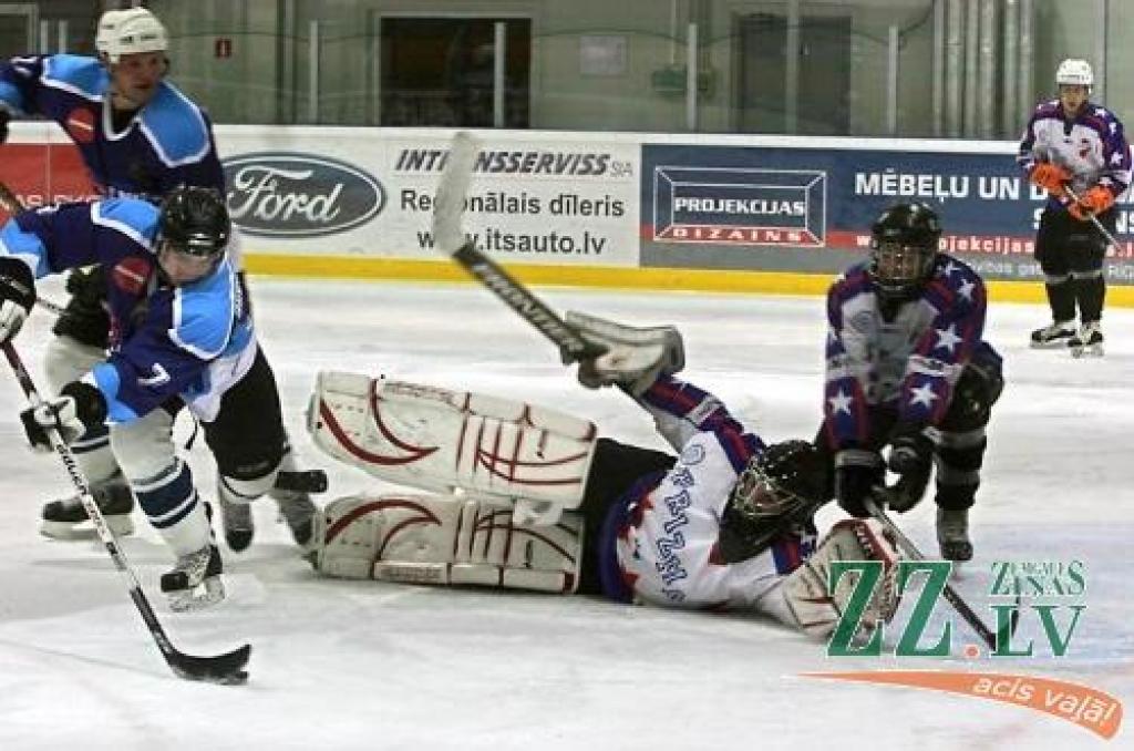 «Ozolnieki/Monarch» spēle pret HS «Rīga Prizma/Hansa» komandu.