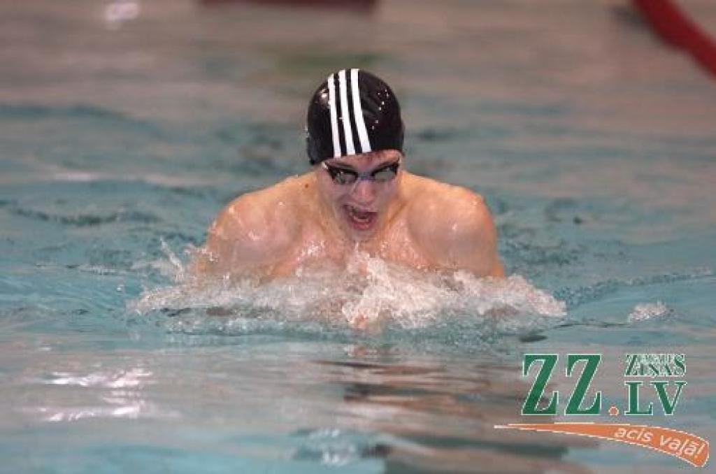 200 metru distancē brasā vislabāko rezultātu sasniedza JSPS treneres Anželikas Paegles audzēknis Dmitrijs Pupkovs.
Autors: Krišjānis Grantiņš.