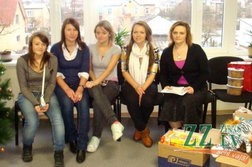 Autors: No literāri muzikālās apvienības «Minerva» arhīva.