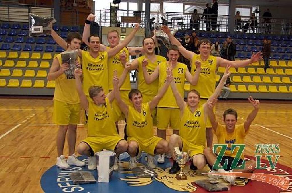 Jaungada kausa ieguvēji - «Brāļi Ilmāri».
Autors: Krišjānis Grantiņš.