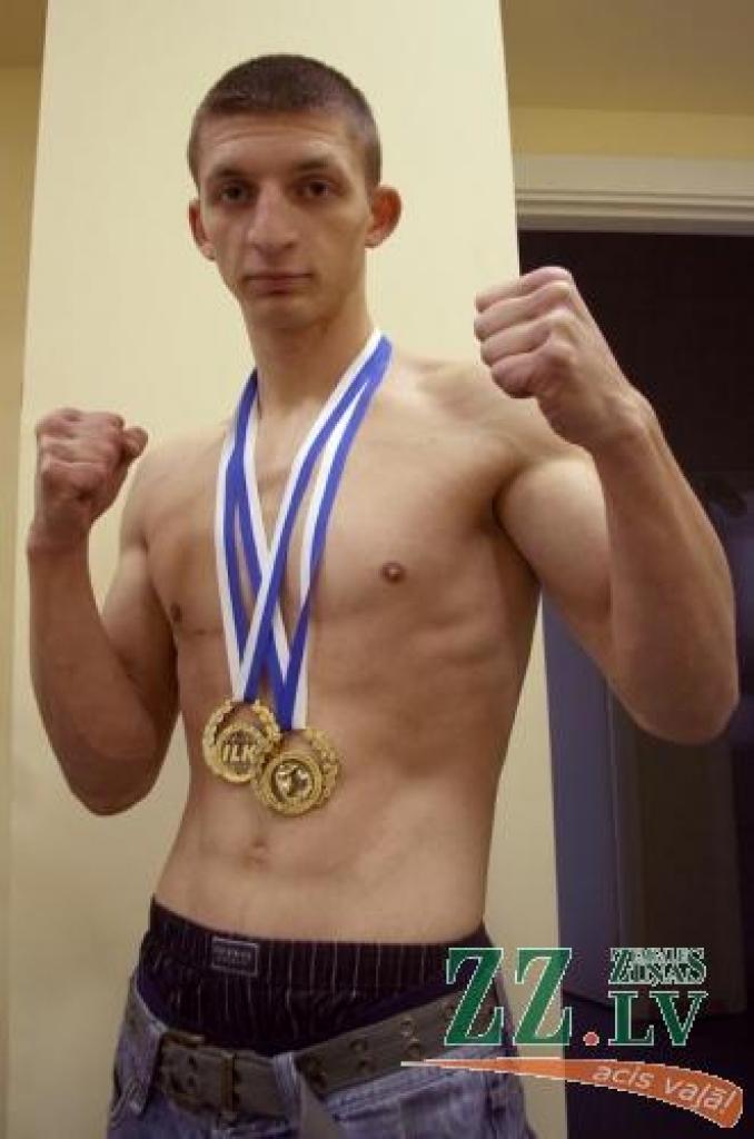 Eiropas čempions kikboksā Valērijs Mikolausks.
Autors: Inga Karlinska.