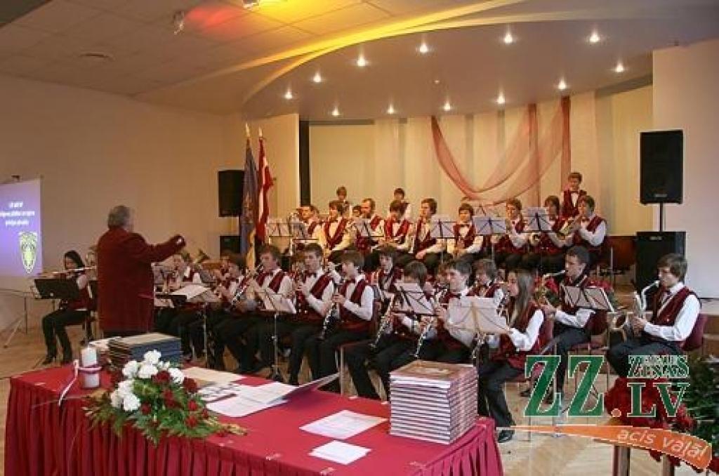 ...
Autors: Inga Karlinska.