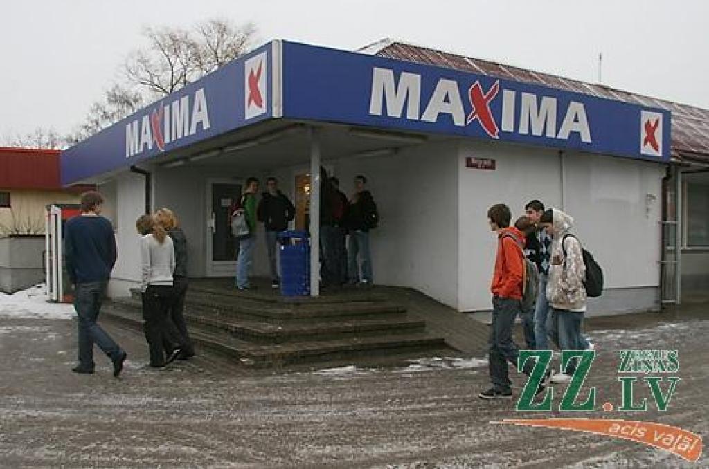 Skolas iekšējās kārtības noteikumi liedz pamatskolēniem arī brīvstundās atstāt izglītības iestādes teritoriju.
Autors: Inga Karlinska.