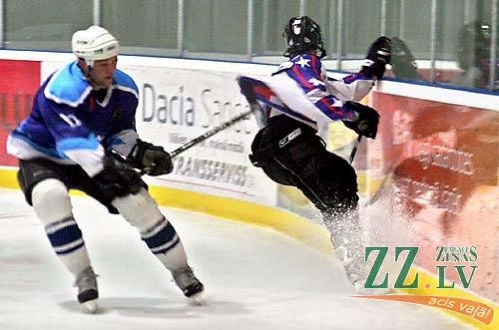 «Ozolnieki / Monarch» spēle pret HS «Rīgas Prizma/ Hanza».
Autors: Agris Samcovs.