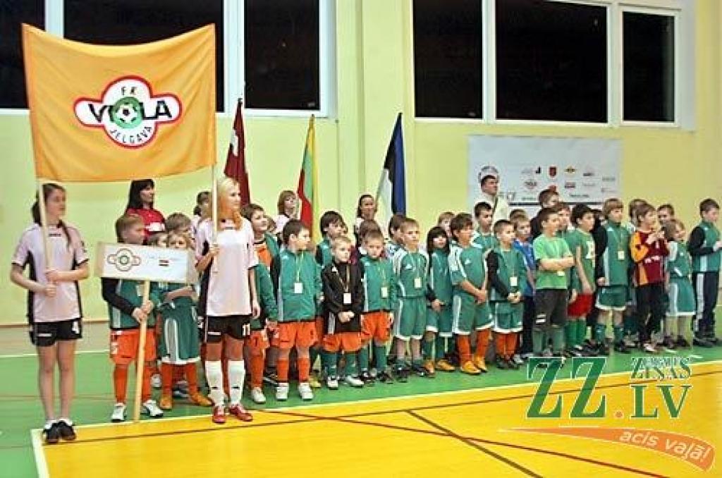 Autors: Agris Samcovs.