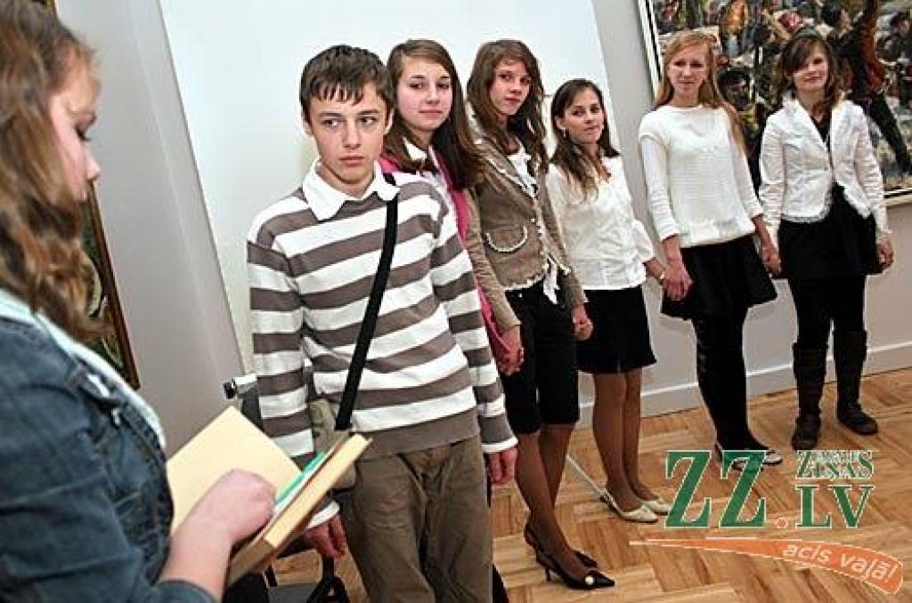 Savas zināšanas demonstrē Zaļenieku pamatskolas komanda.
Autors: Agris Samcovs. 