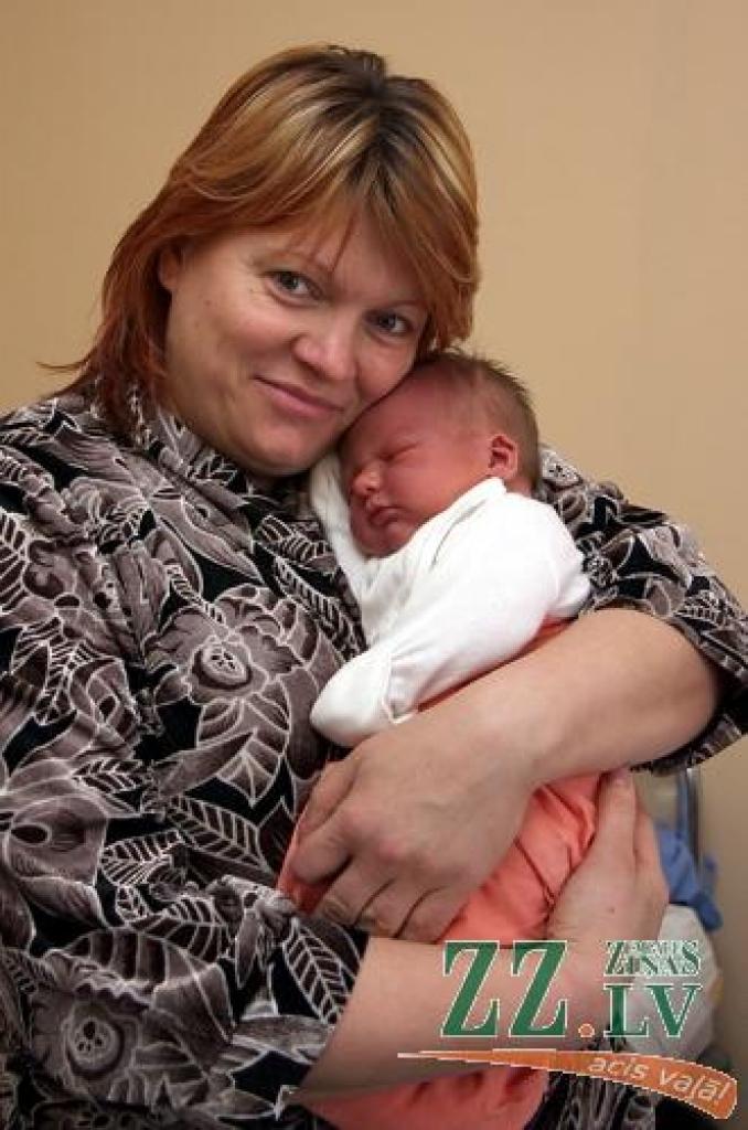 Svetlana Targoņa ar dēlu Antonu.
Autors: Krišjānis Grantiņš.